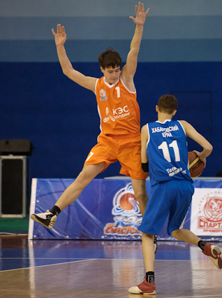Школьная баскетбольная лига пришла в Приморье